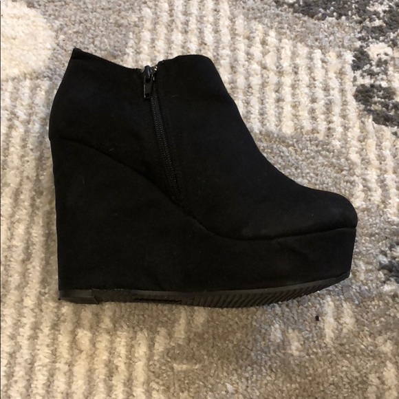 5 inch wedge boots